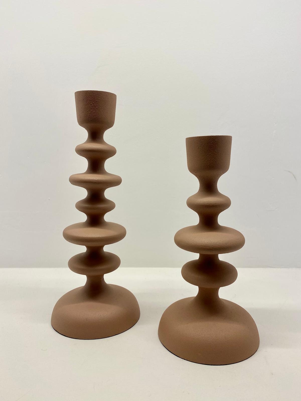 Candelabro de aluminio fundido