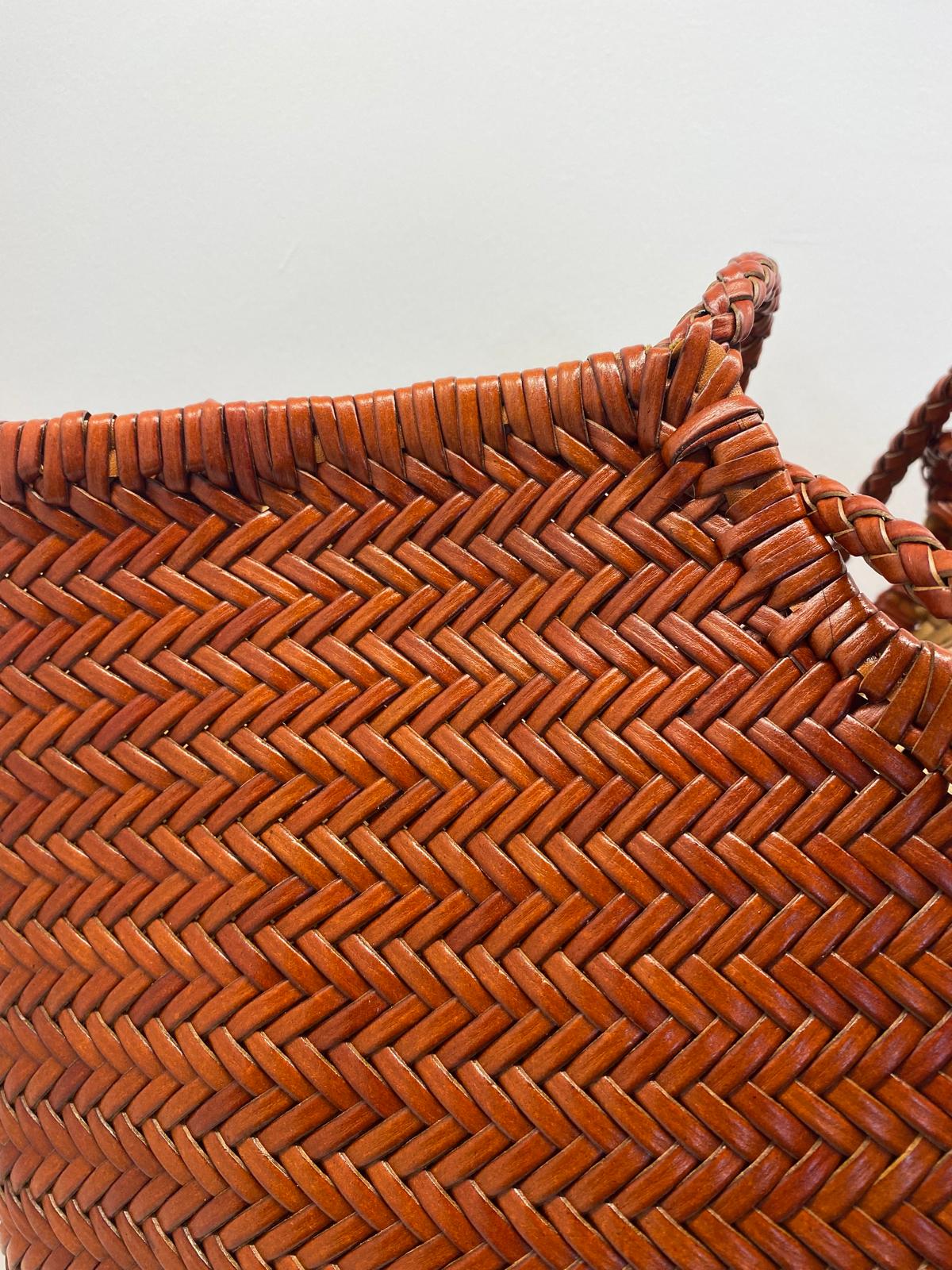 Bolso trenzado terracota grande