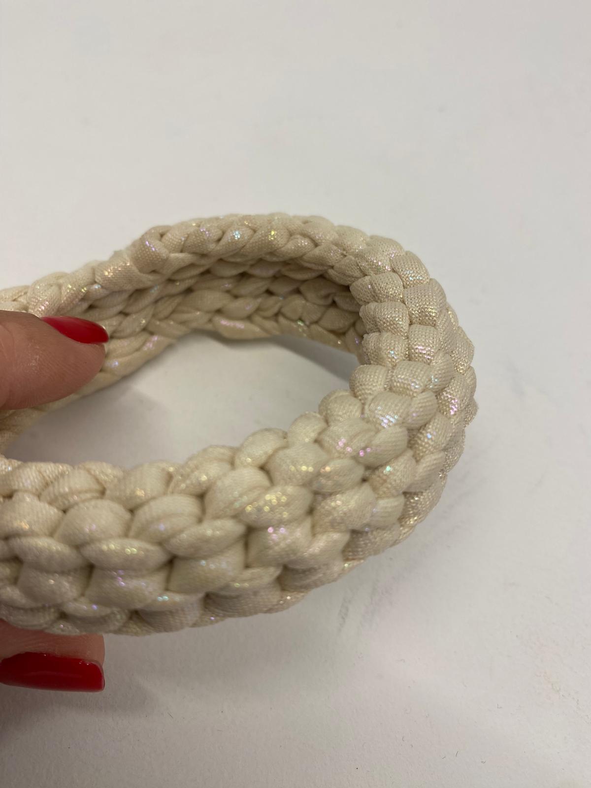 PULSERA EFECTO CUERO - HANDMADE -
